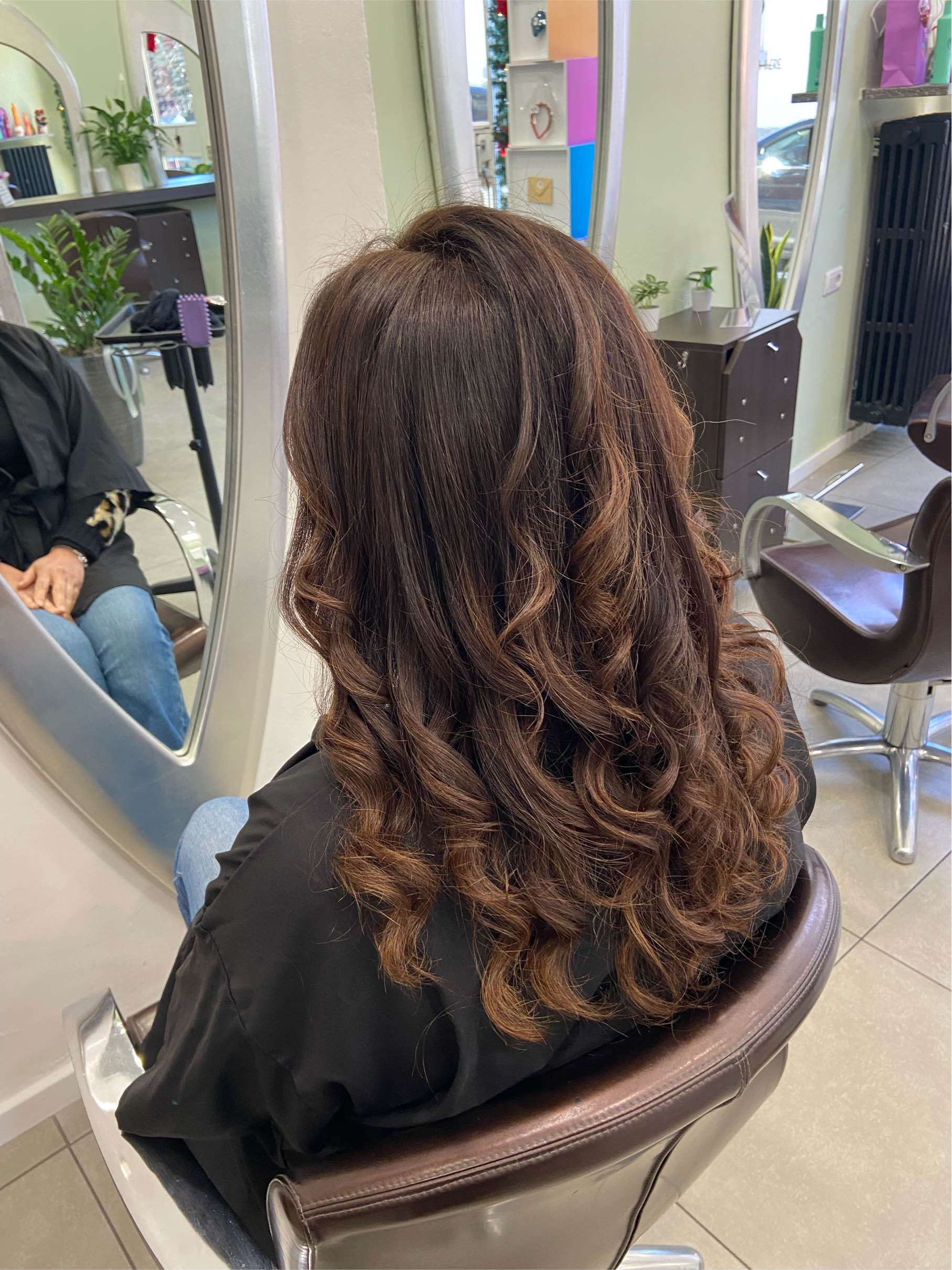 Salone da parrucchiere a Gavirate